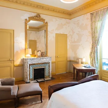 Hotel-musee Bagatelle *
