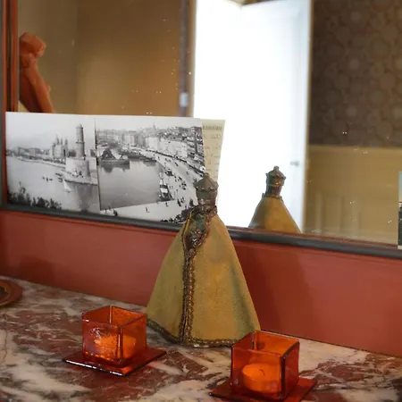 Hotel-musee Bagatelle *